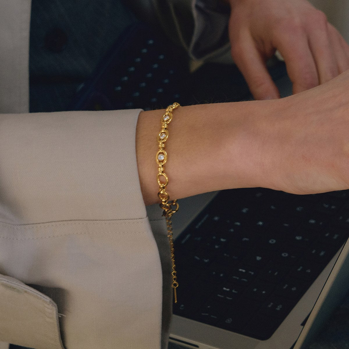 Golden Crystal Link Chain Bracelet