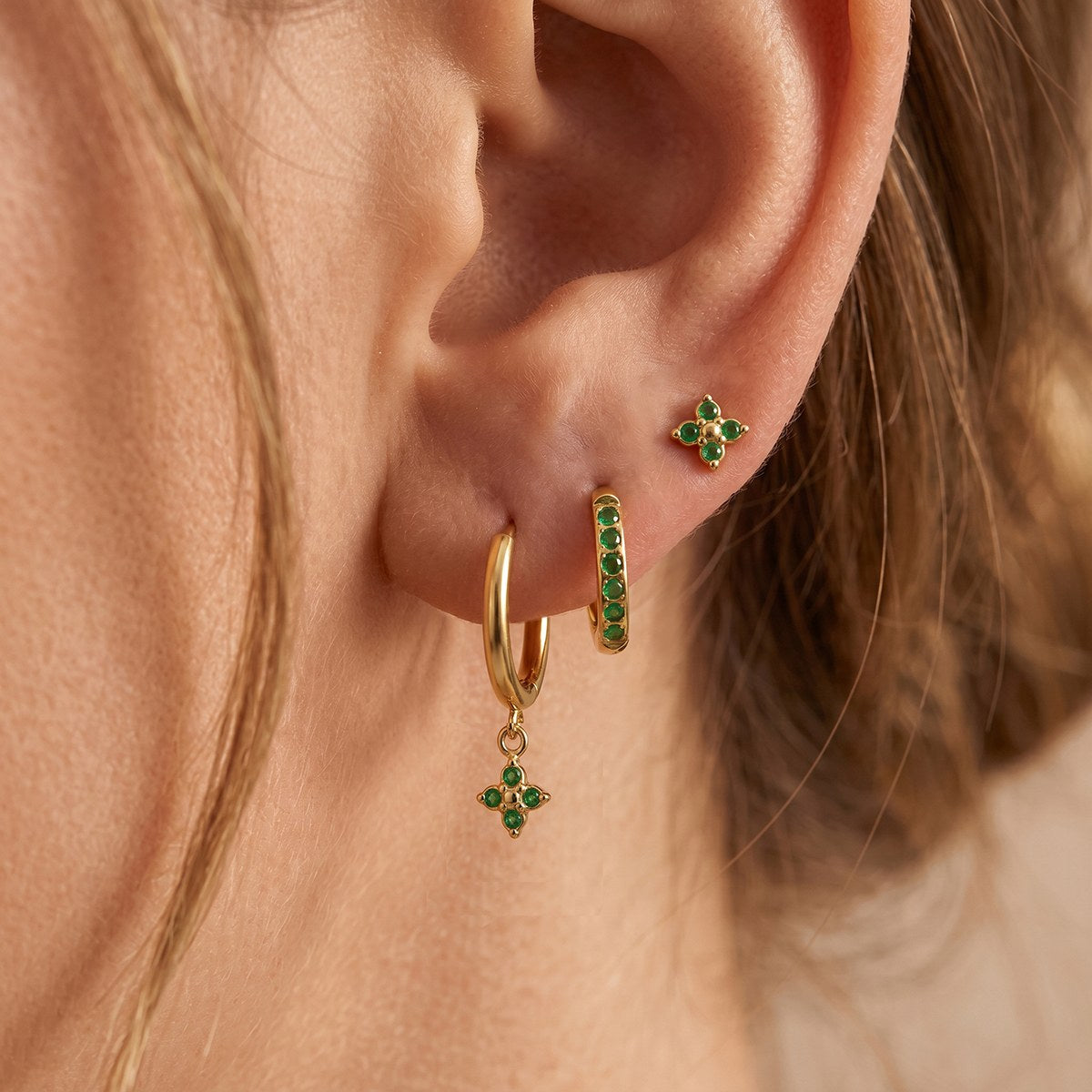 Her Green Clover Hoop Set