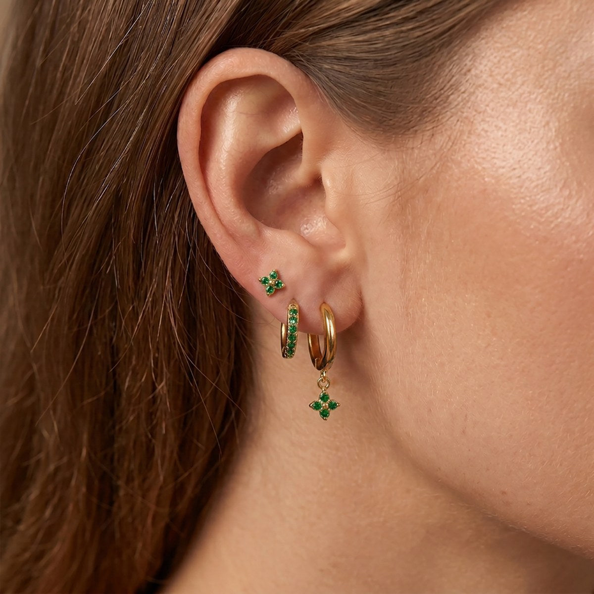 Her Green Clover Hoop Set