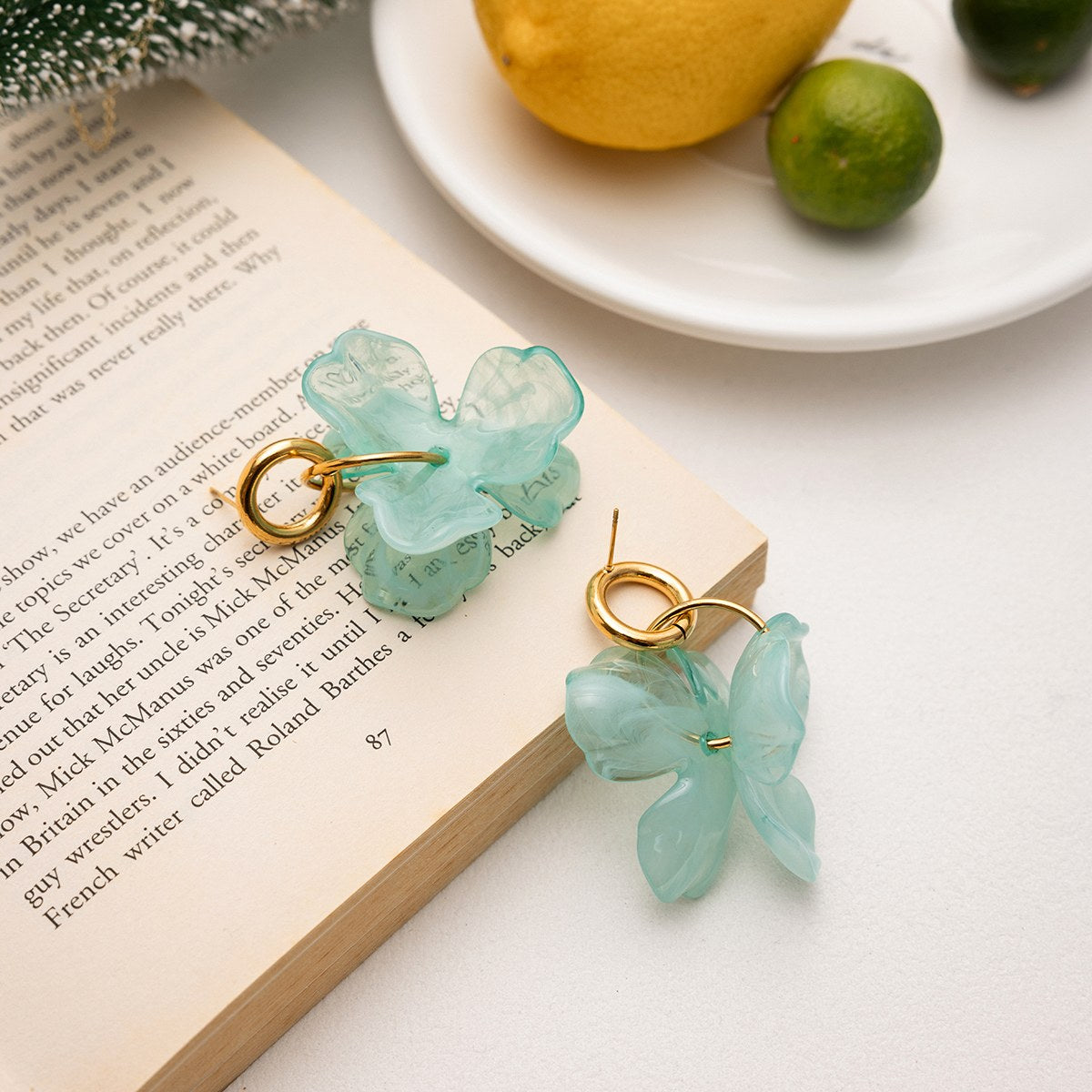 Becoming Mint Petal Earrings