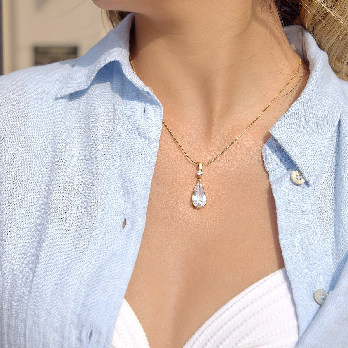 Iconic Crystal Teardrop Necklace